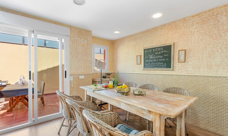 Herverkoop - Villa -
L´Alfàs del Pí* - Alfas del Pi