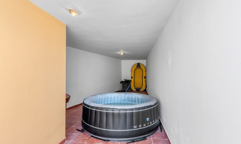 Herverkoop - Villa -
L´Alfàs del Pí* - Alfas del Pi