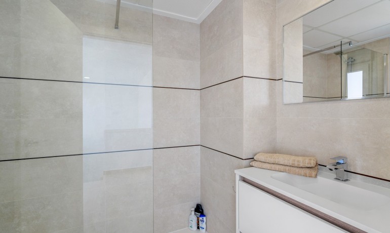 Herverkoop - Villa -
Orihuela* - Vistabella Golf