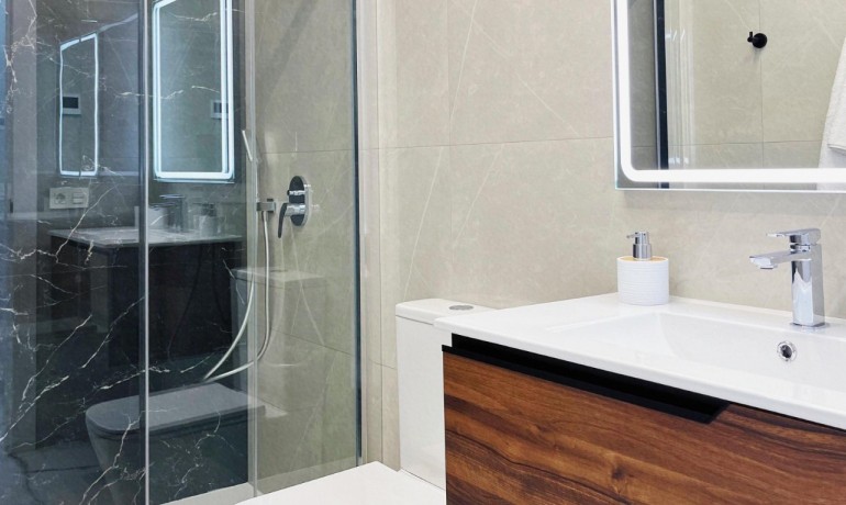 Herverkoop - Appartement / Flat -
Torrevieja* - Playa del Cura*