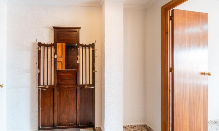 Herverkoop - Appartement / Flat -
Torrevieja* - Playa de los Naufragos