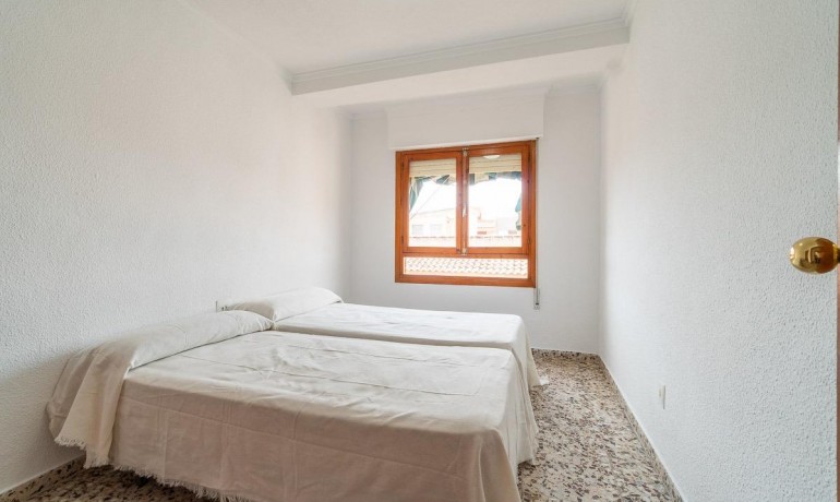 Herverkoop - Appartement / Flat -
Torrevieja* - Playa de los Naufragos