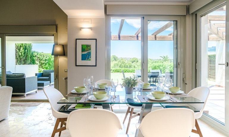 Herverkoop - Villa -
San Miguel de Salinas* - Las Colinas Golf