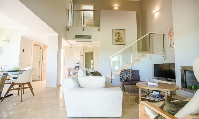 Herverkoop - Villa -
San Miguel de Salinas* - Las Colinas Golf