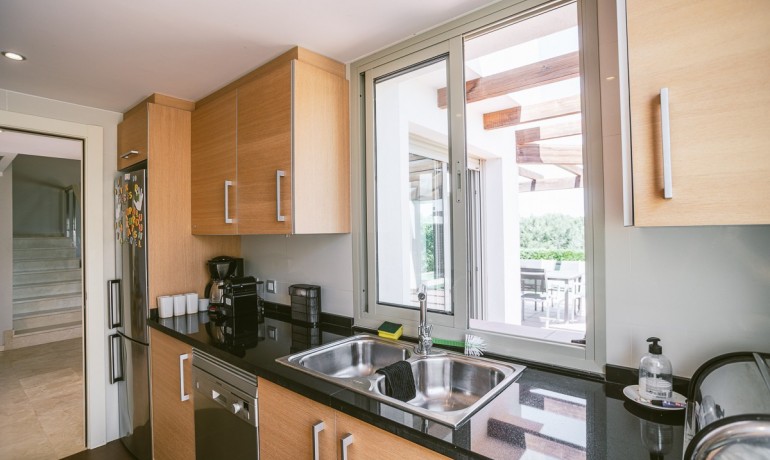 Herverkoop - Villa -
San Miguel de Salinas* - Las Colinas Golf