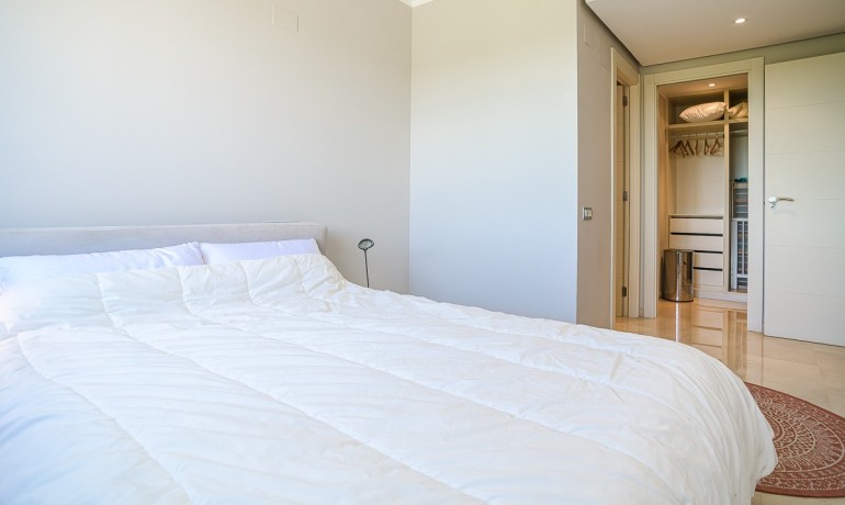 Herverkoop - Villa -
San Miguel de Salinas* - Las Colinas Golf