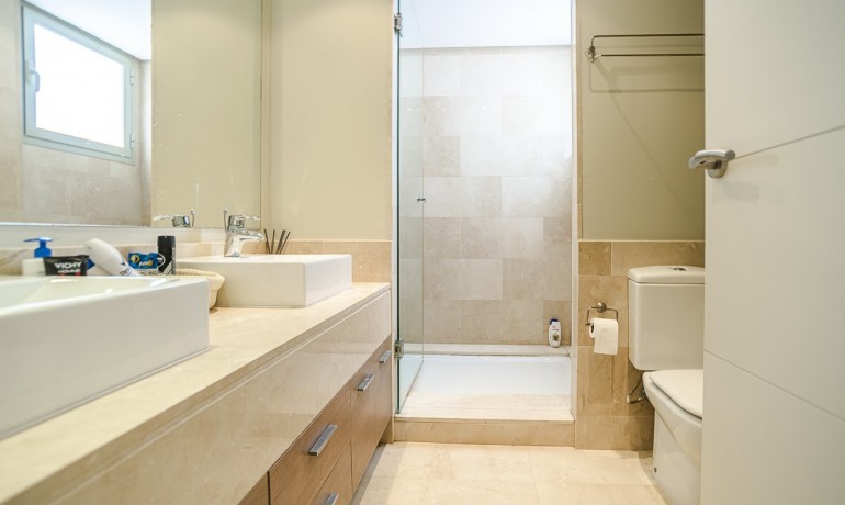 Herverkoop - Villa -
San Miguel de Salinas* - Las Colinas Golf