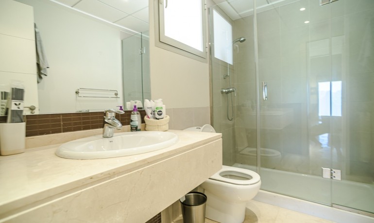 Herverkoop - Villa -
San Miguel de Salinas* - Las Colinas Golf