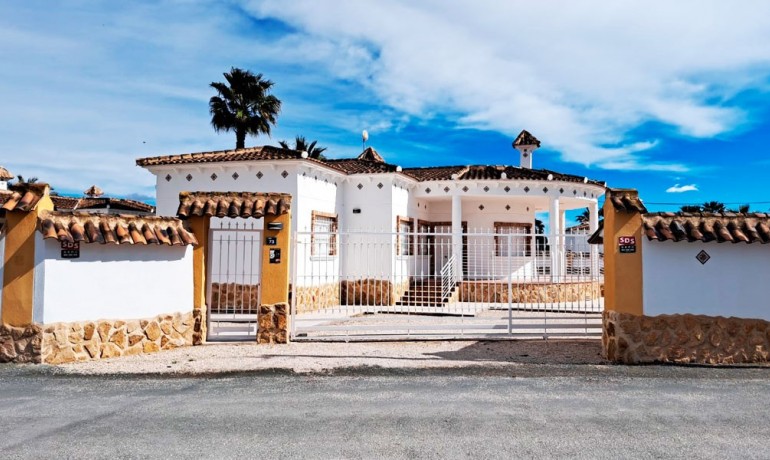 Herverkoop - Finca / Landgoed -
Catral* - Catral - Country