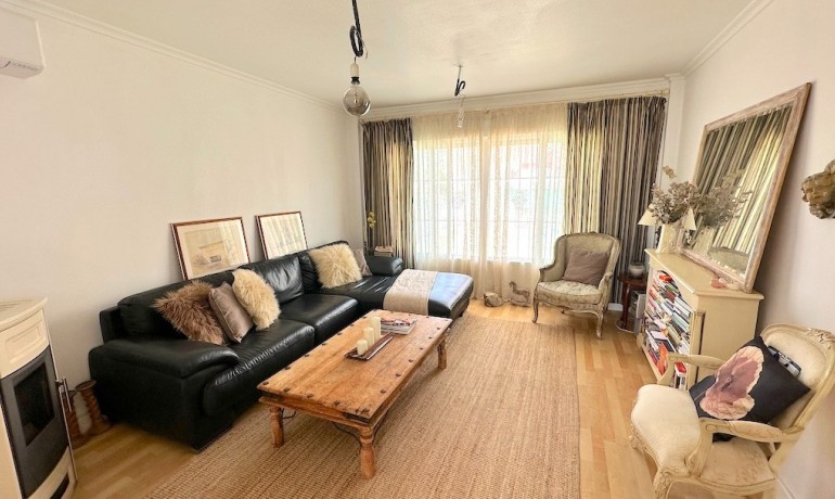 Sale - House -
Hondon de los frailes - Hondon de los Frailes*