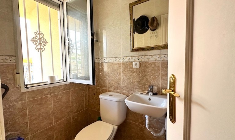 Sale - House -
Hondon de los frailes - Hondon de los Frailes*