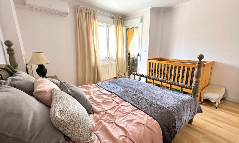 Sale - House -
Hondon de los frailes - Hondon de los Frailes*