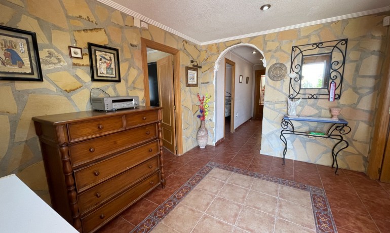 Herverkoop - Finca Country Property -
Crevillente