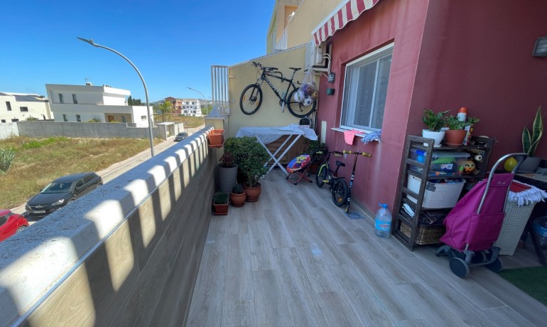 Revente - Appartement / Flat -
Rafal