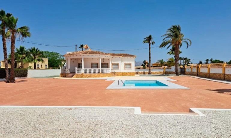 Herverkoop - Finca / Landgoed -
Catral* - Catral - Country