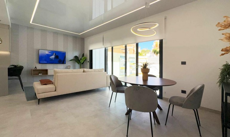 Nieuwbouw - Villa -
San Miguel de Salinas* - BLUE LAGOON