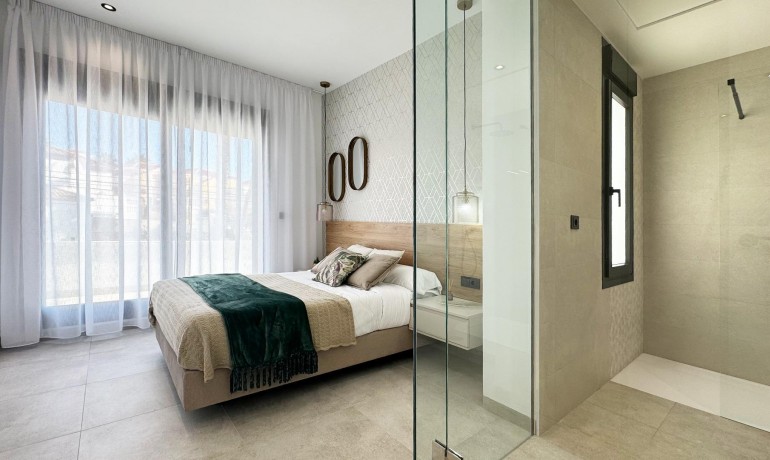 Nieuwbouw - Villa -
San Miguel de Salinas* - BLUE LAGOON