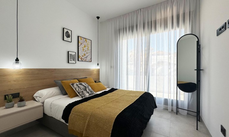 Nieuwbouw - Villa -
San Miguel de Salinas* - BLUE LAGOON