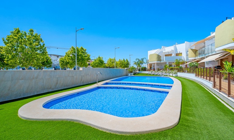 Herverkoop - Appartement / Flat -
Pilar de la Horadada*