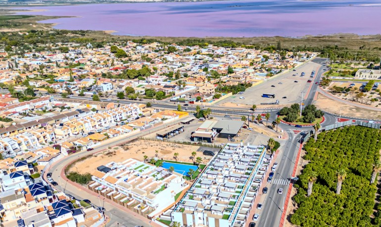 Sale - House -
Los Balcones