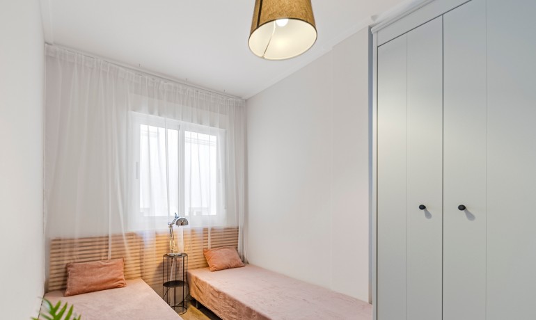 Sale - House -
Los Balcones