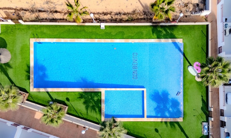 Sale - House -
Los Balcones