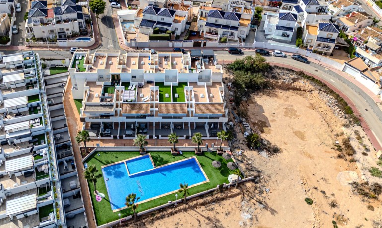 Sale - House -
Los Balcones