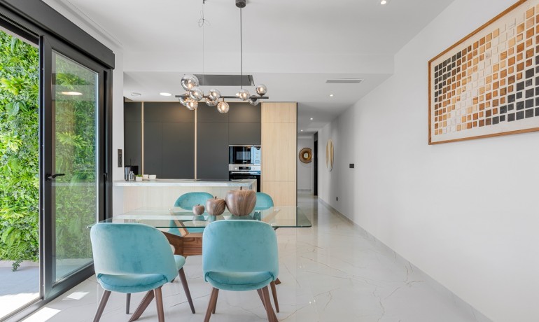 Venta - Apartamento / piso -
Orihuela Costa