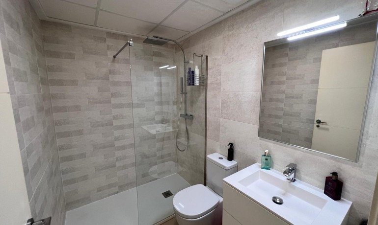 Revente - Appartement / Flat -
Entre Naranjos Vistabella Golf