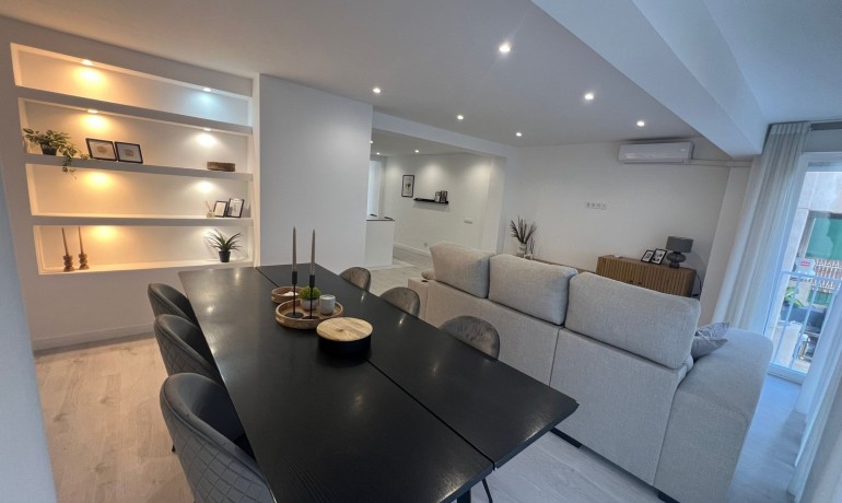 Revente - Appartement / Flat -
Torrevieja* - Torrevieja