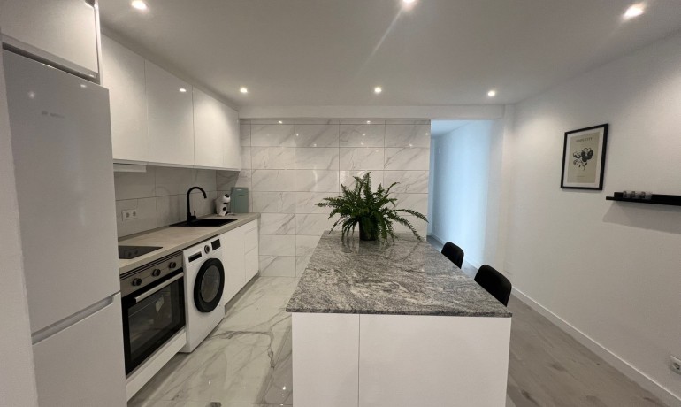 Revente - Appartement / Flat -
Torrevieja* - Torrevieja