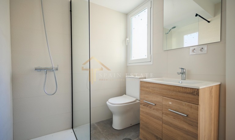 Revente - Appartement / Flat -
Torrevieja* - Torrevieja