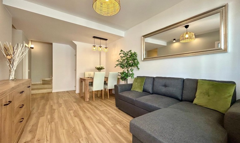 Herverkoop - Huis -
Orihuela* - Urbanización Perla del Mar