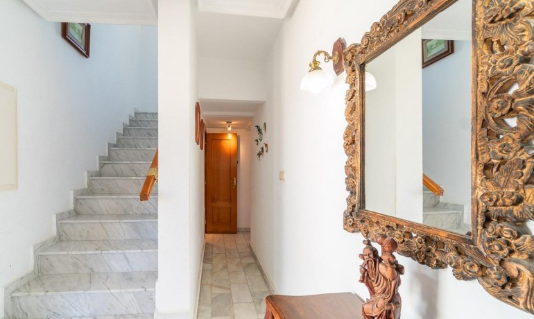 Herverkoop - Villa -
Torrevieja* - La Mata