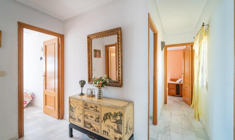 Herverkoop - Villa -
Torrevieja* - La Mata