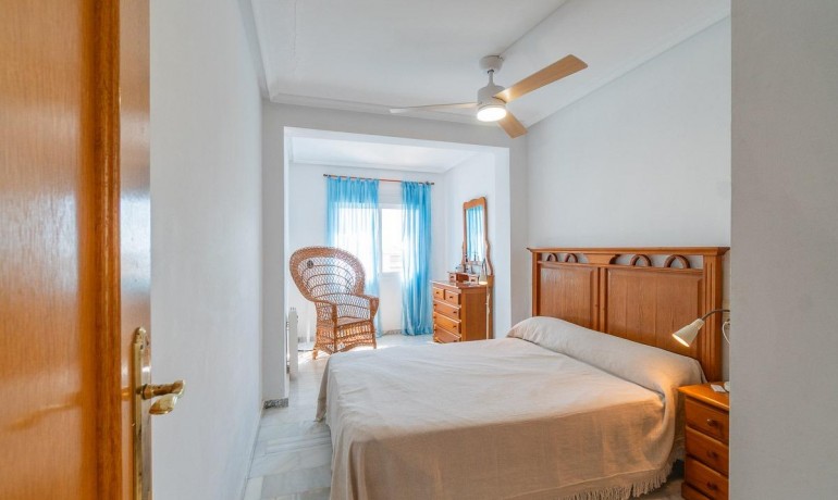 Herverkoop - Villa -
Torrevieja* - La Mata