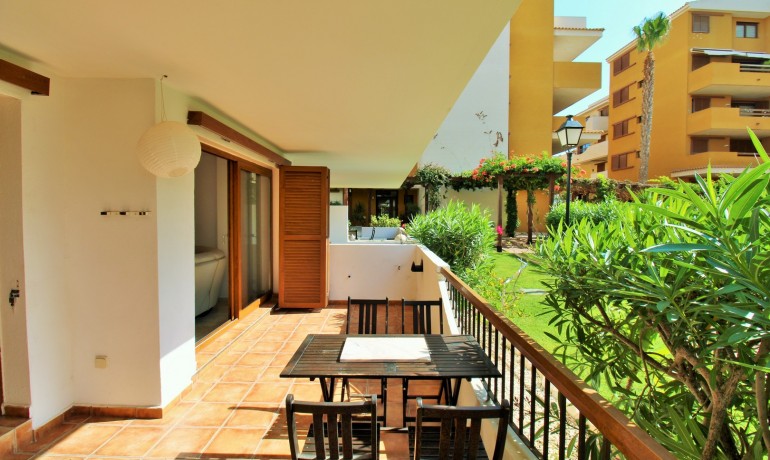 Revente - Appartement / Flat -
Punta Prima* - Punta Prima