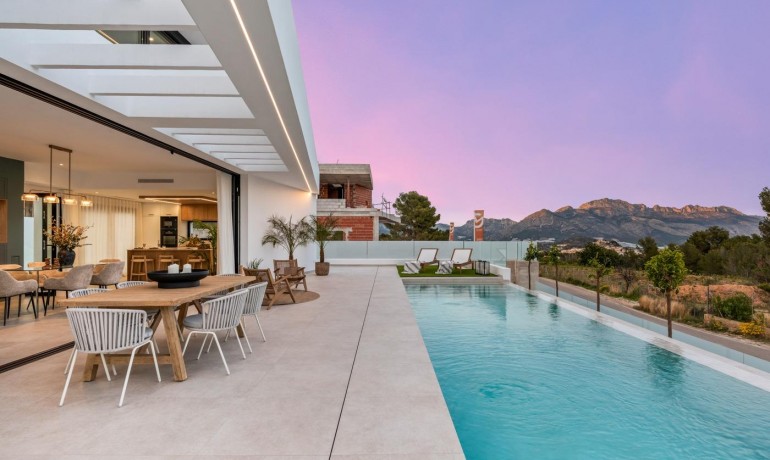 Nieuwbouw - Villa -
Polop* - Urbanizaciones