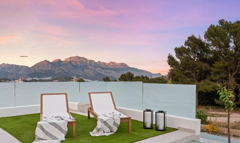 Nieuwbouw - Villa -
Polop* - Urbanizaciones