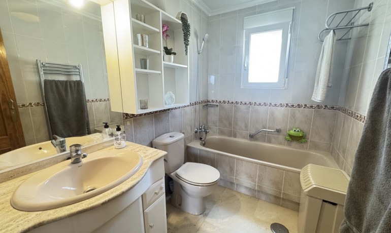 Herverkoop - Villa -
San Miguel de Salinas* - San Miguel De Salinas