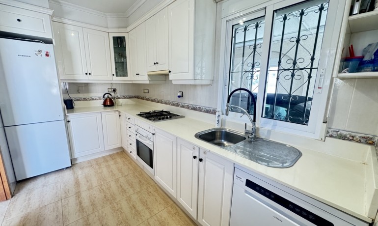 Herverkoop - Villa -
San Miguel de Salinas* - San Miguel De Salinas