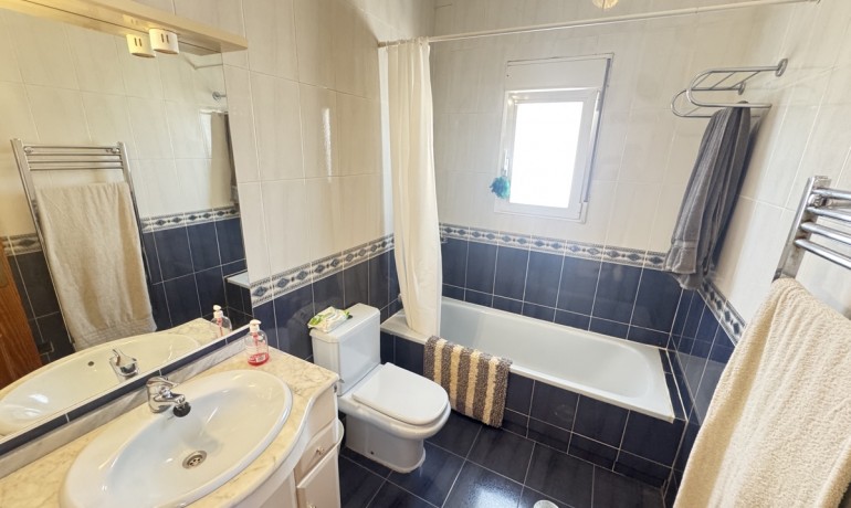 Herverkoop - Villa -
San Miguel de Salinas* - San Miguel De Salinas