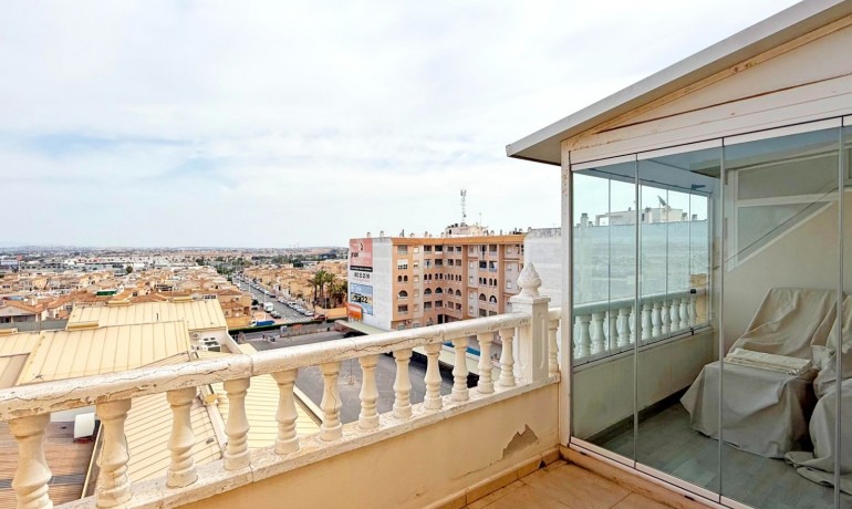 Revente - Appartement / Flat -
Torrevieja*