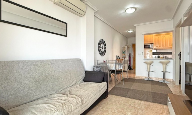 Revente - Appartement / Flat -
Torrevieja*