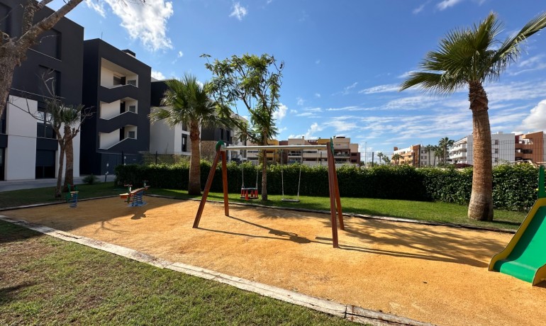Herverkoop - Appartement / Flat -
Orihuela Costa* - Playa Flamenca