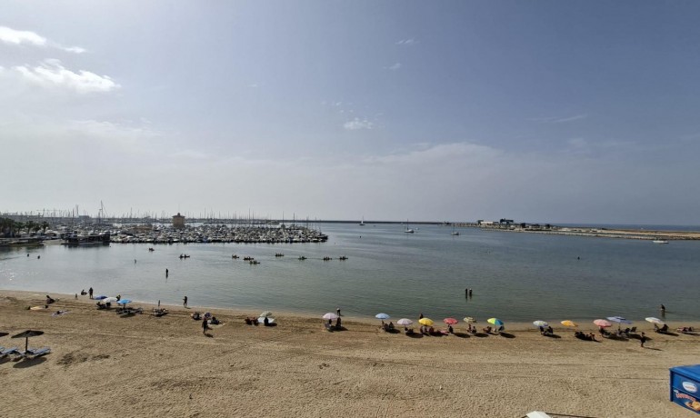 Herverkoop - Appartement / Flat -
Torrevieja* - Acequion