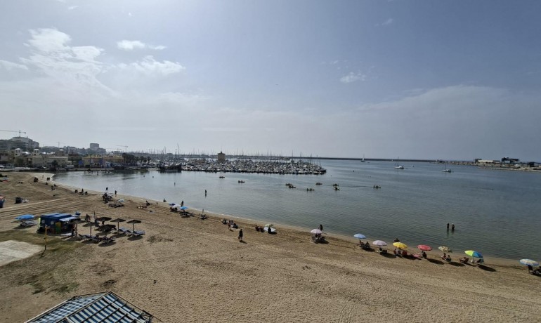 Herverkoop - Appartement / Flat -
Torrevieja* - Acequion