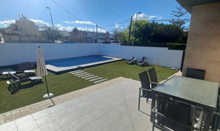 Herverkoop - Villa -
Torrevieja* - Costa Blanca