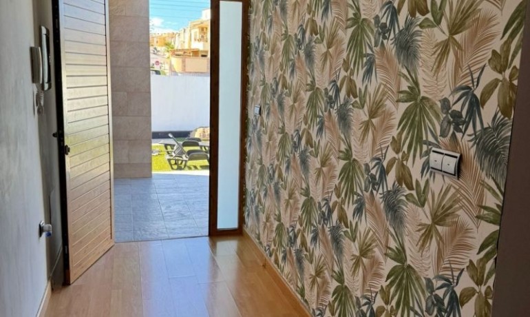 Herverkoop - Villa -
Torrevieja* - Costa Blanca