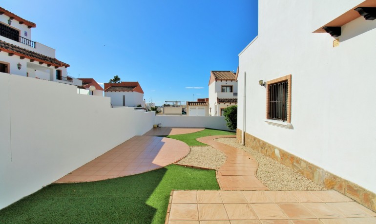 Revente - Villa -
Villamartin - PAU 8